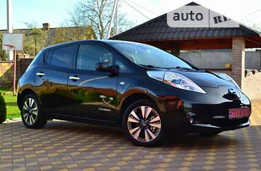 Хетчбек Nissan Leaf 2014 в Сарнах