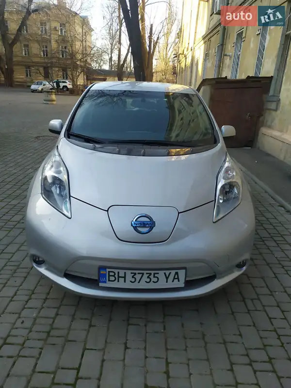 Nissan Leaf 2013