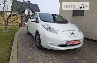 Хэтчбек Nissan Leaf 2015 в Луцке