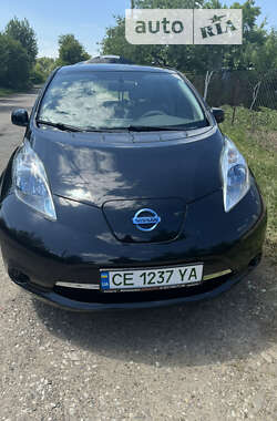 Хэтчбек Nissan Leaf 2013 в Черновцах