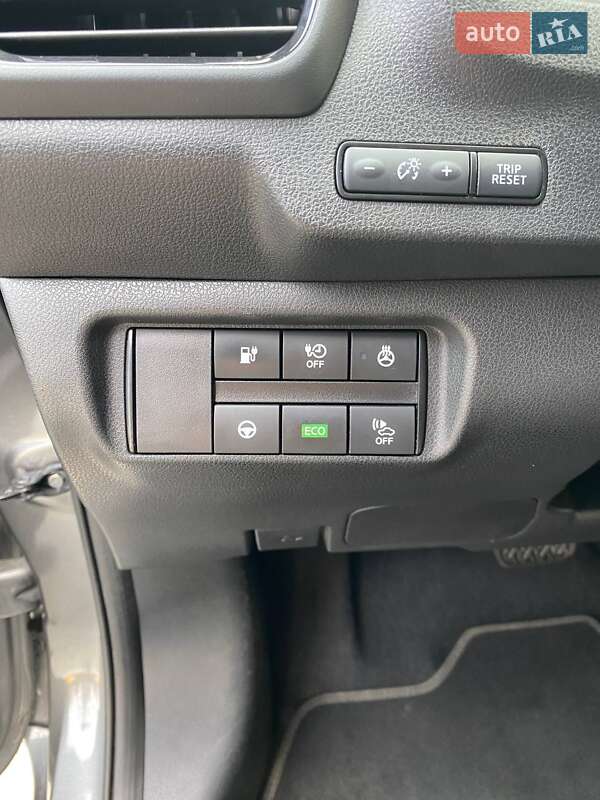 Хэтчбек Nissan Leaf 2019 в Луцке фото 11 Хэтчбек Nissan Leaf 2019 в Луцке