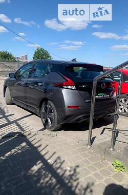 Хэтчбек Nissan Leaf 2021 в Тернополе
