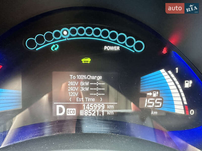 Хэтчбек Nissan Leaf 2015 в Киеве