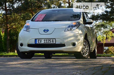 Хэтчбек Nissan Leaf 2013 в Дрогобыче