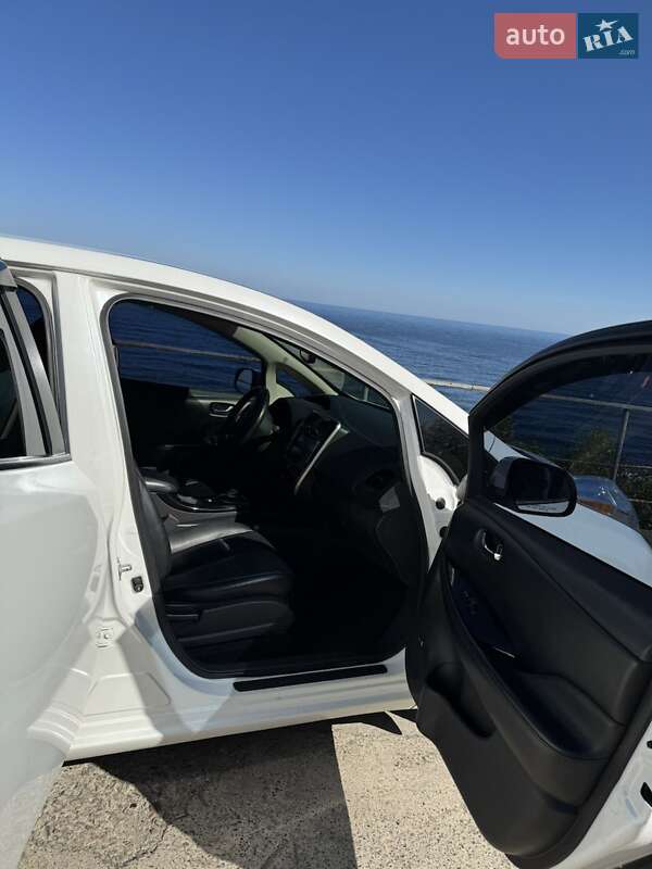 Хэтчбек Nissan Leaf 2016 в Одессе фото 25 Хэтчбек Nissan Leaf 2016 в Одессе