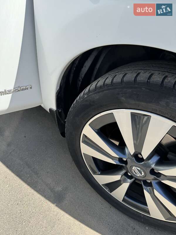 Хэтчбек Nissan Leaf 2016 в Одессе фото 49 Хэтчбек Nissan Leaf 2016 в Одессе