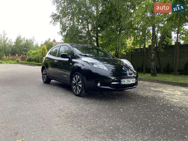Хэтчбек Nissan Leaf 2016 в Ровно фото 12 Хэтчбек Nissan Leaf 2016 в Ровно