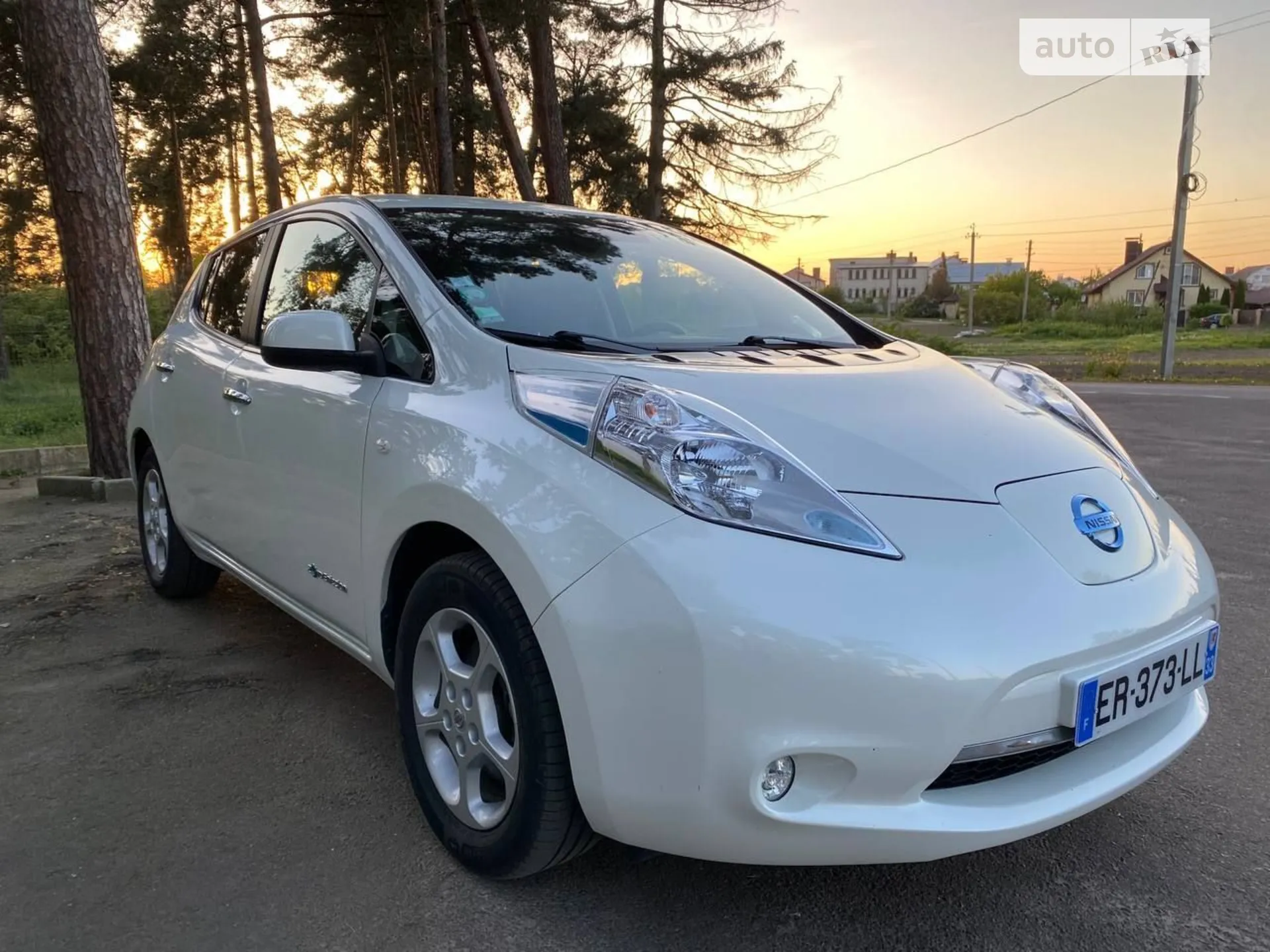 2017 Nissan Leaf - мініатюра 3