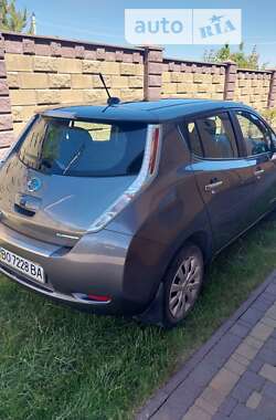 Хетчбек Nissan Leaf 2015 в Тернополі