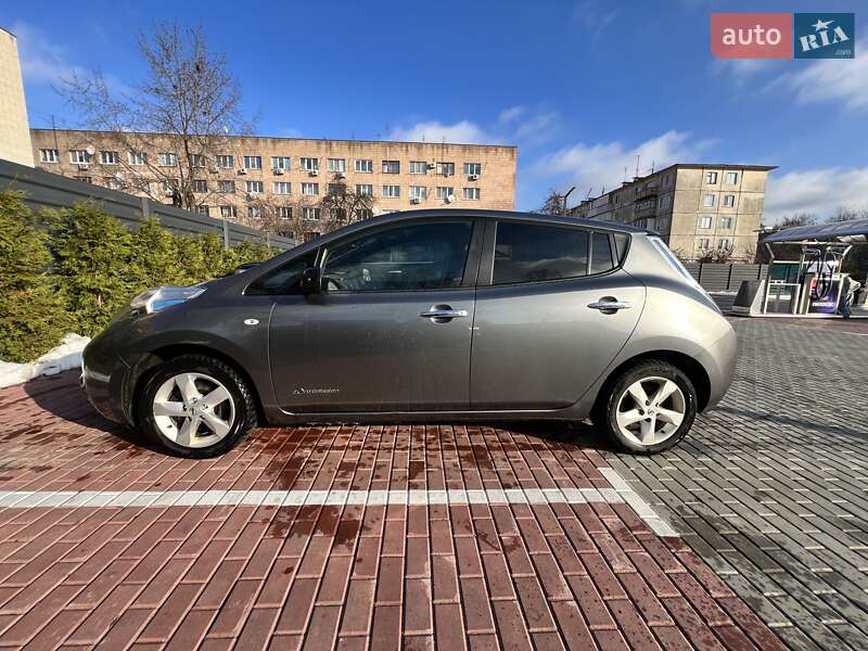 Хетчбек Nissan Leaf 2017 в Одесі