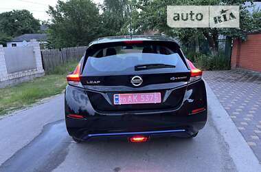 Хетчбек Nissan Leaf 2018 в Кобеляках