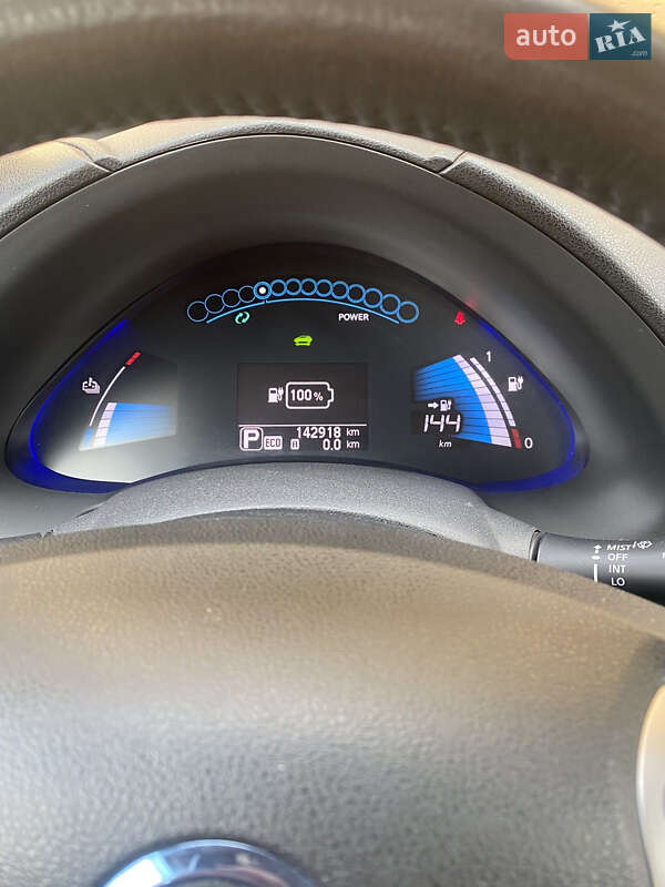 Хэтчбек Nissan Leaf 2013 в Львове фото 12 Хэтчбек Nissan Leaf 2013 в Львове