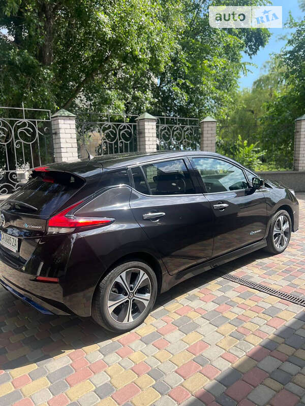 Хетчбек Nissan Leaf 2019 в Черкасах
