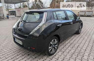 Хетчбек Nissan Leaf 2015 в Вінниці