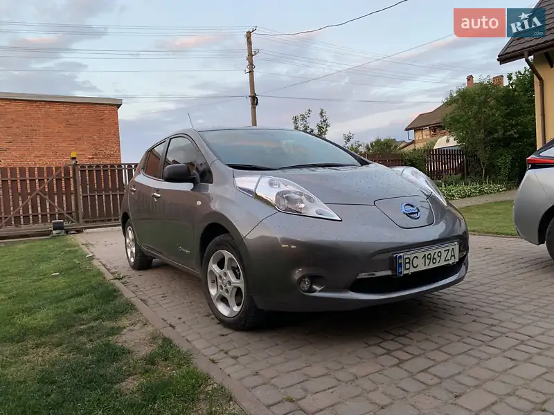 Nissan Leaf 2016