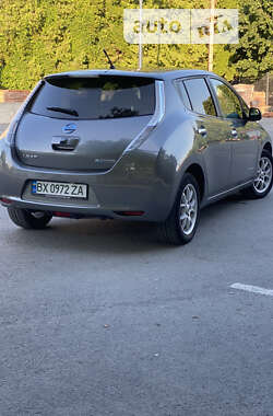 Хэтчбек Nissan Leaf 2014 в Каменец-Подольском
