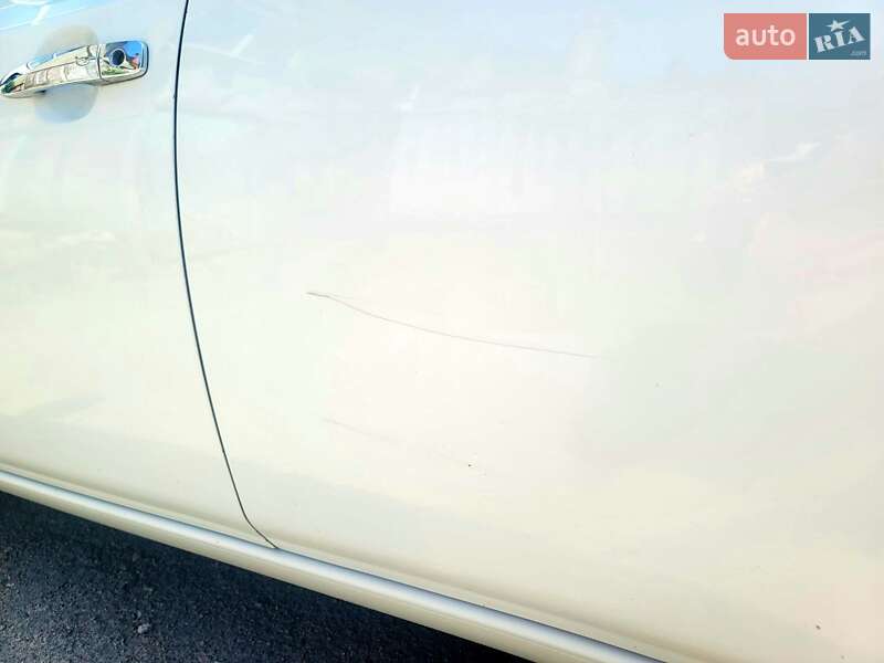 Хетчбек Nissan Leaf 2015 в Одесі