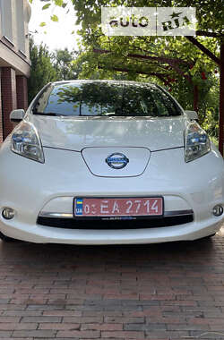 Хэтчбек Nissan Leaf 2013 в Полтаве