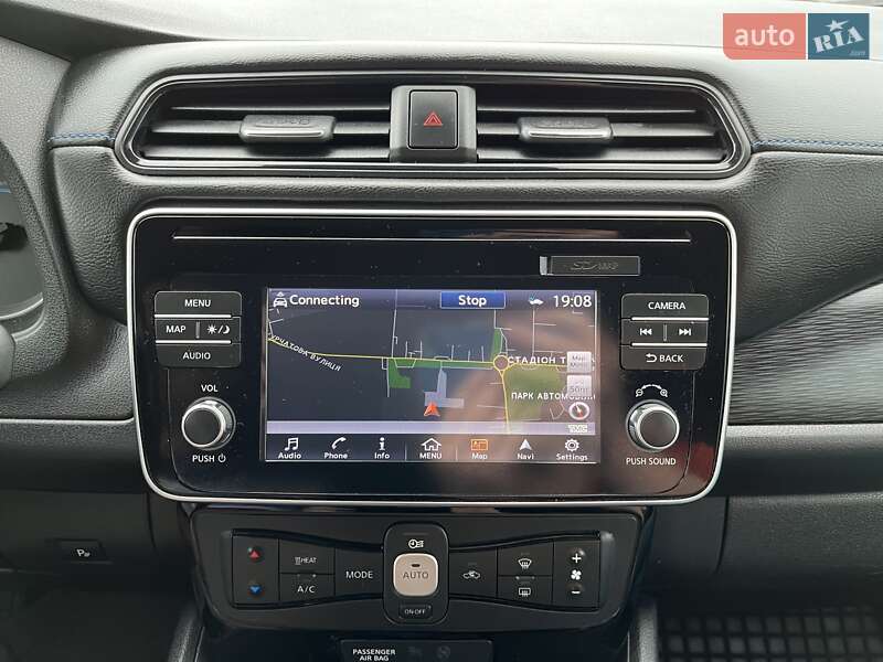Хэтчбек Nissan Leaf 2018 в Ровно