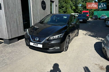 Хетчбек Nissan Leaf 2018 в 