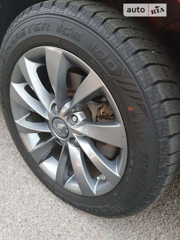 Хэтчбек Nissan Leaf 2015 в Днепре