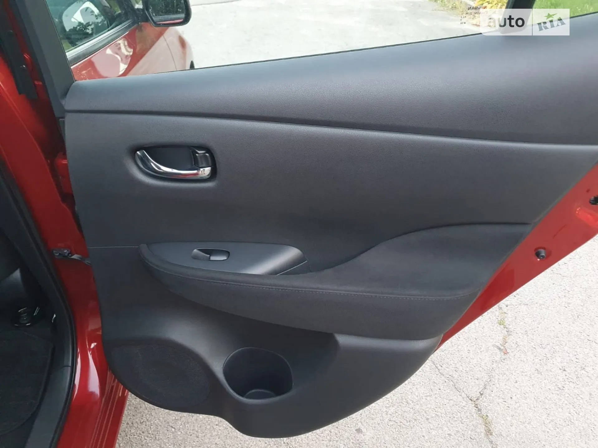 2015 Nissan Leaf - мініатюра 24