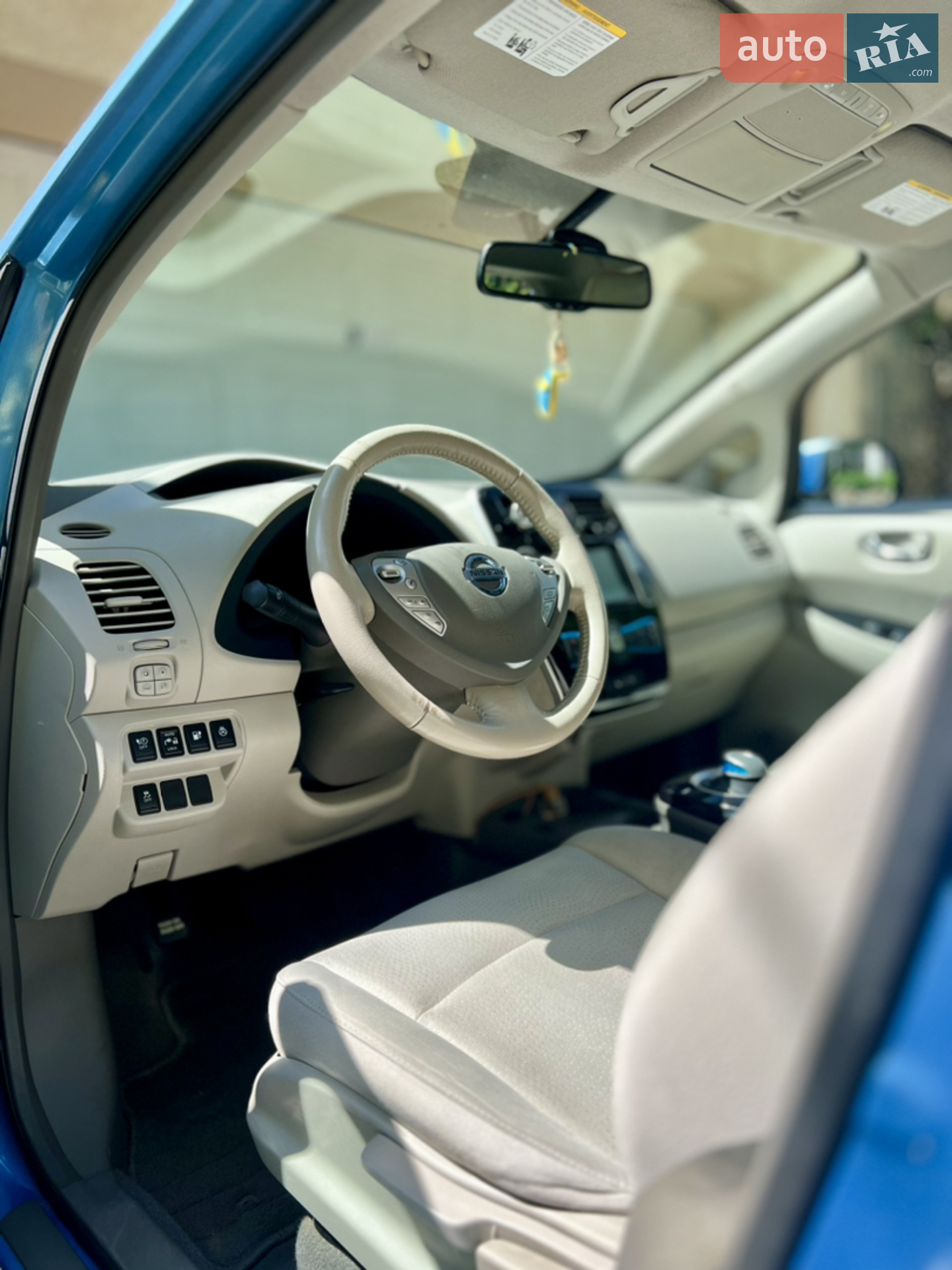 2013 Nissan Leaf - мініатюра 9
