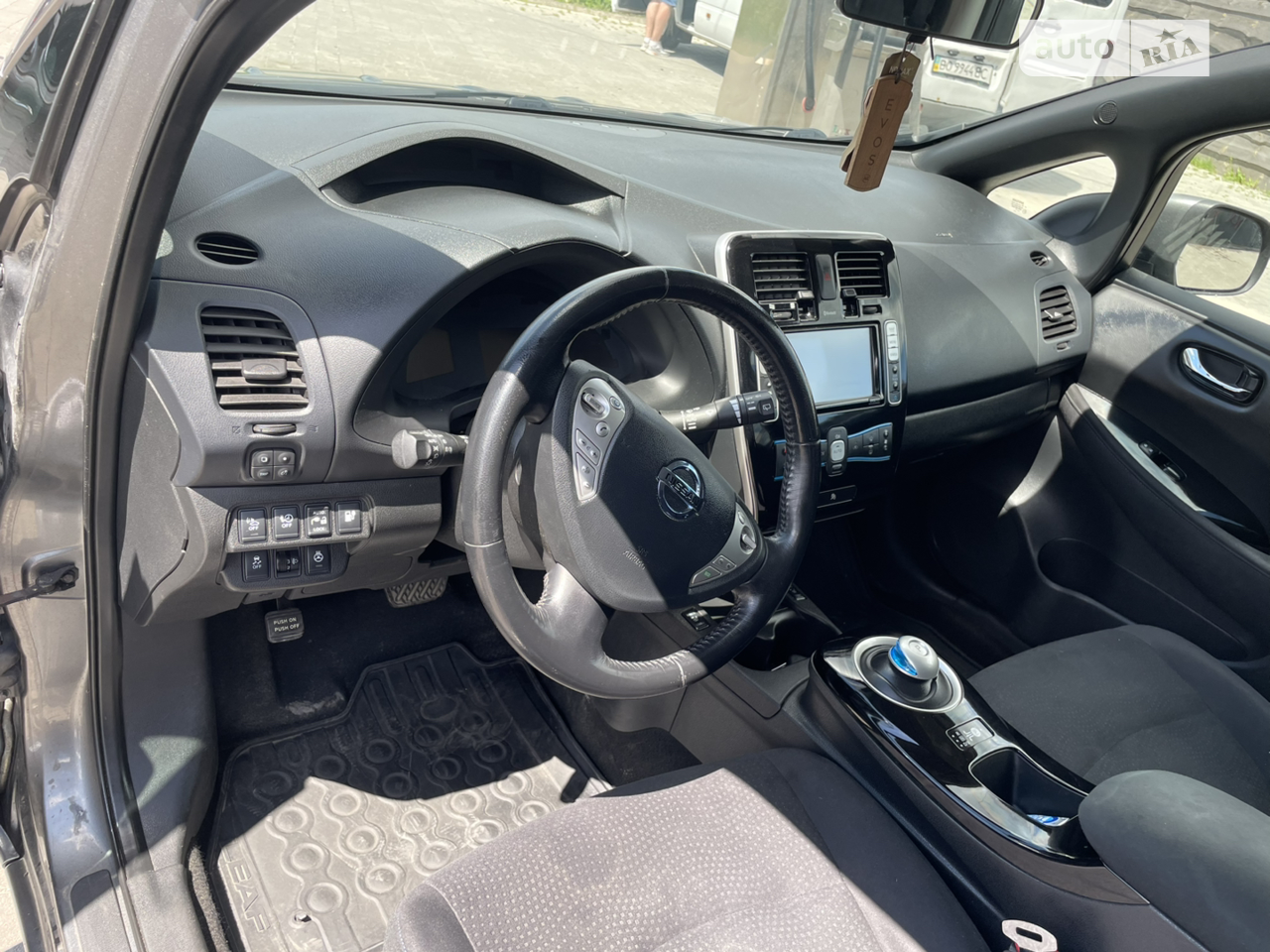 2012 Nissan Leaf - мініатюра 16