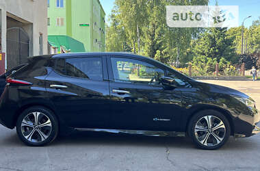 Хетчбек Nissan Leaf 2018 в Рівному