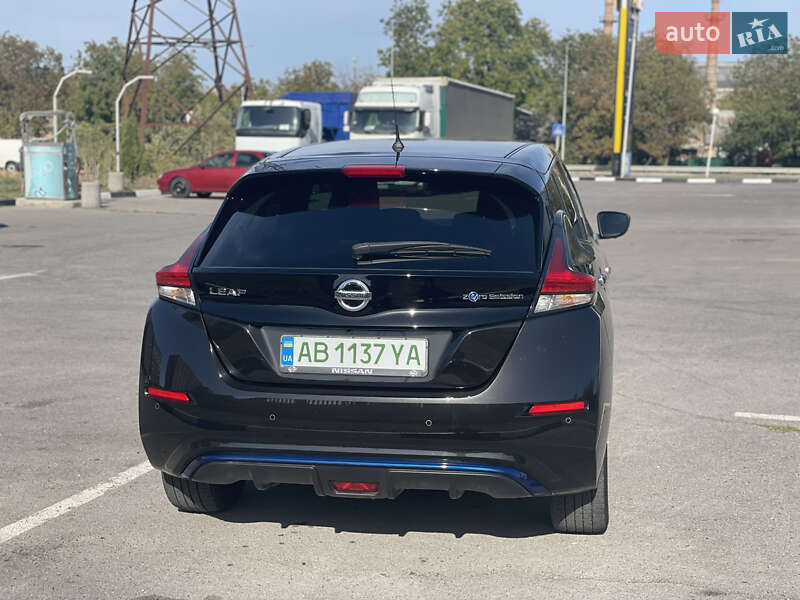 Хэтчбек Nissan Leaf 2020 в Виннице