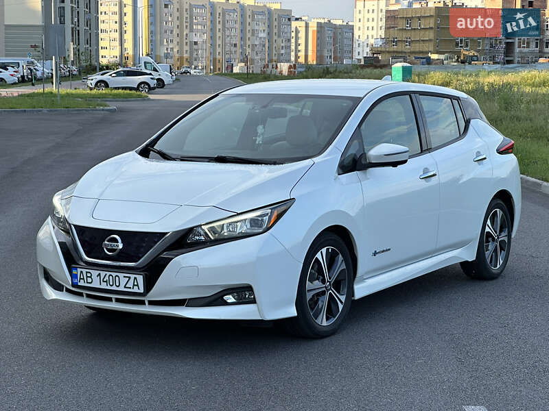 AUTO.RIA – Продам Ниссан Лиф 2019 (AB1400ZA) электро хэтчбек бу в
