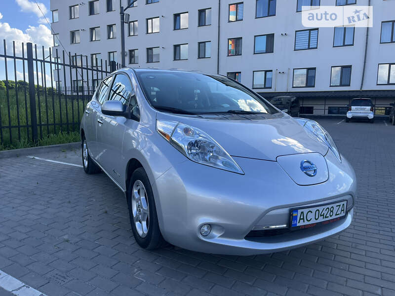 Nissan Leaf 2014