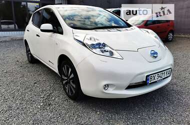 Хетчбек Nissan Leaf 2016 в Хмельницькому