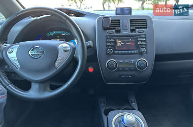 Хэтчбек Nissan Leaf 2015 в Одессе