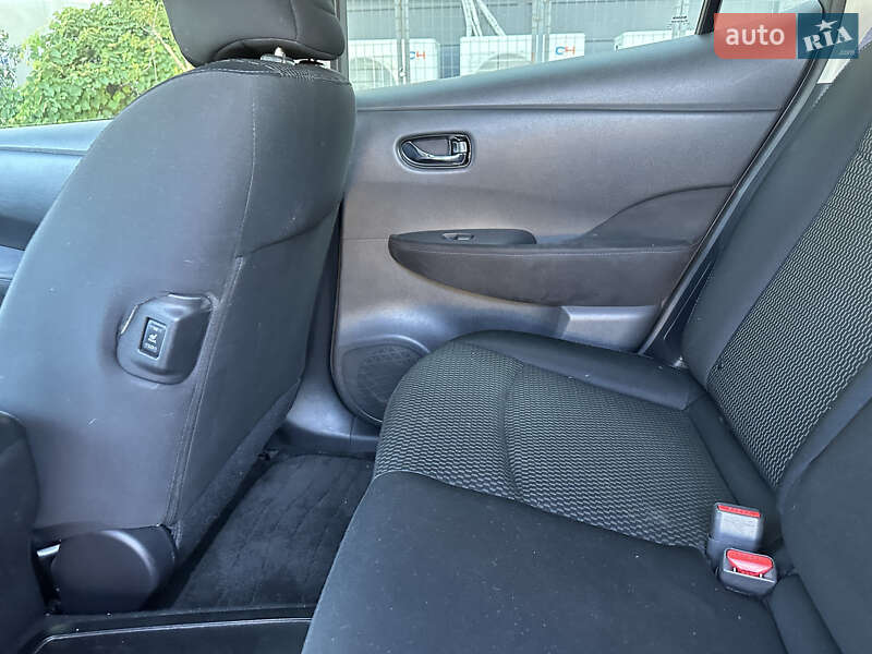 Хэтчбек Nissan Leaf 2015 в Одессе