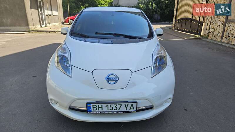 Хетчбек Nissan Leaf 2013 в Одесі фото 31 Хетчбек Nissan Leaf 2013 в Одесі
