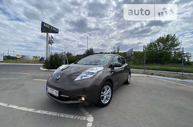 Хетчбек Nissan Leaf 2016 в Полтаві