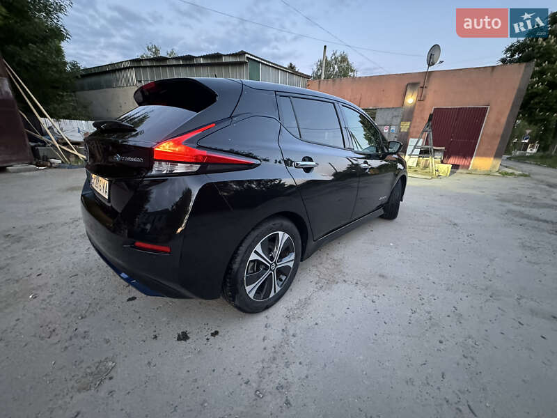Хэтчбек Nissan Leaf 2018 в Хмельницком фото 5 Хэтчбек Nissan Leaf 2018 в Хмельницком