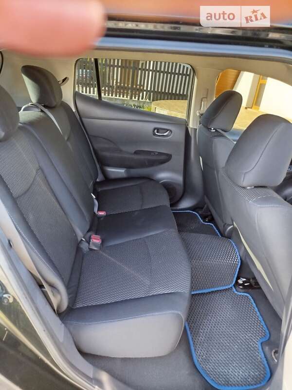 Хэтчбек Nissan Leaf 2015 в Львове фото 8 Хэтчбек Nissan Leaf 2015 в Львове