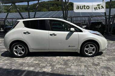 Хетчбек Nissan Leaf 2013 в Львові