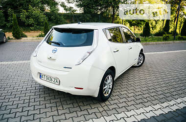 Хетчбек Nissan Leaf 2015 в Івано-Франківську