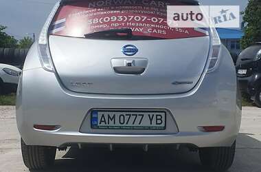 Хетчбек Nissan Leaf 2012 в Житомирі