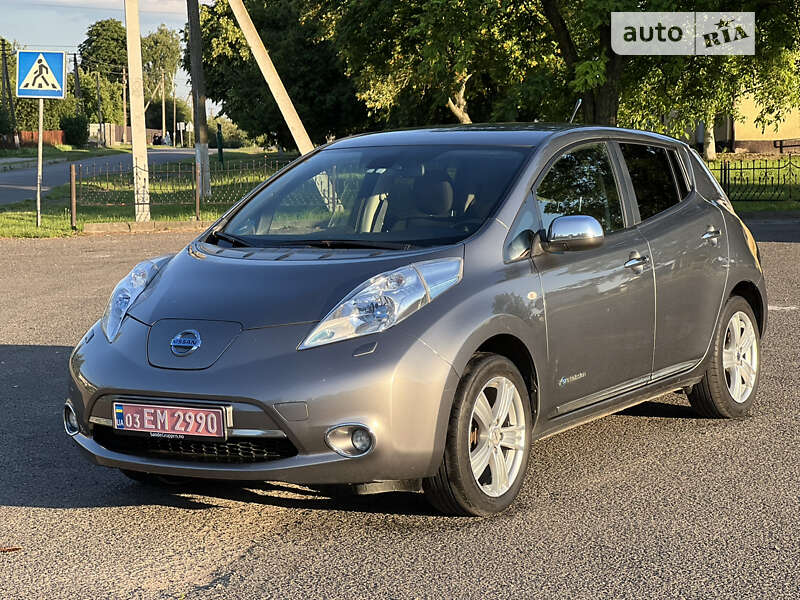 Хетчбек Nissan Leaf 2014 в Володимир-Волинському