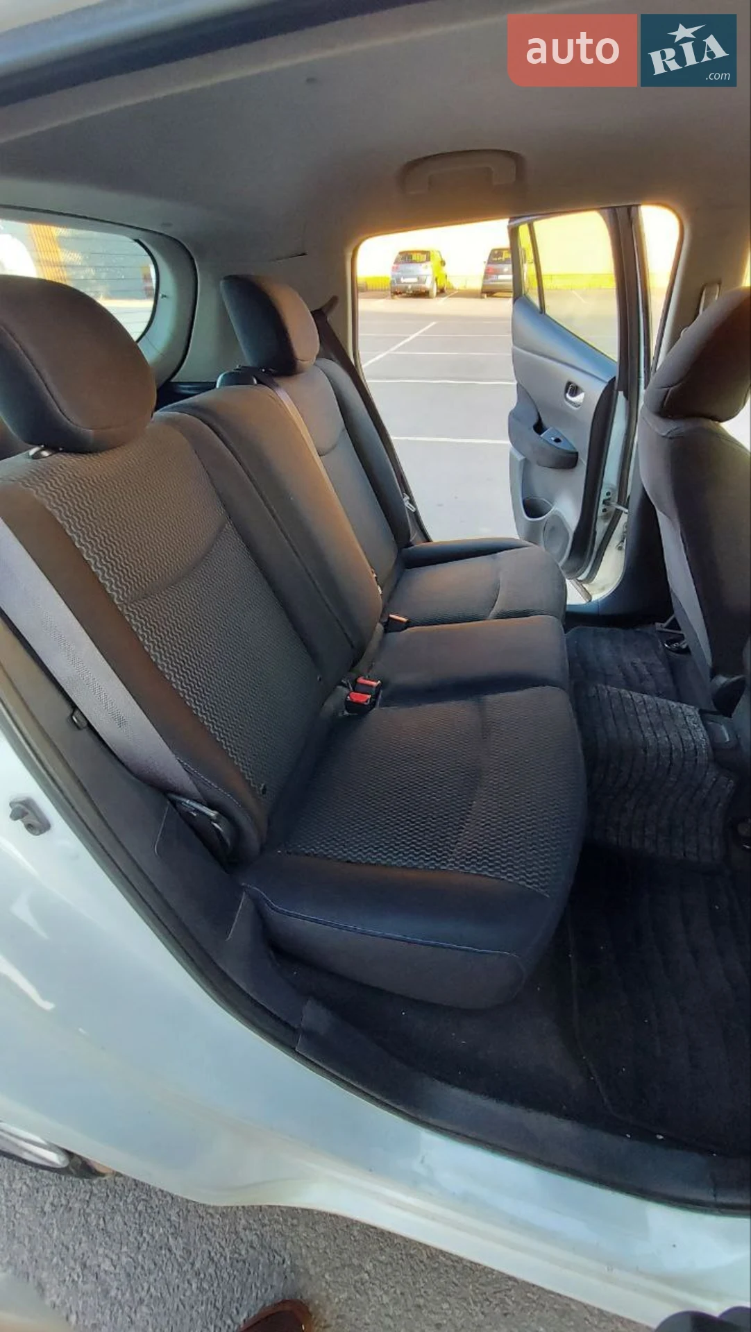2015 Nissan Leaf - мініатюра 30
