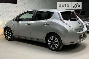 Хетчбек Nissan Leaf 2014 в Володимир-Волинському