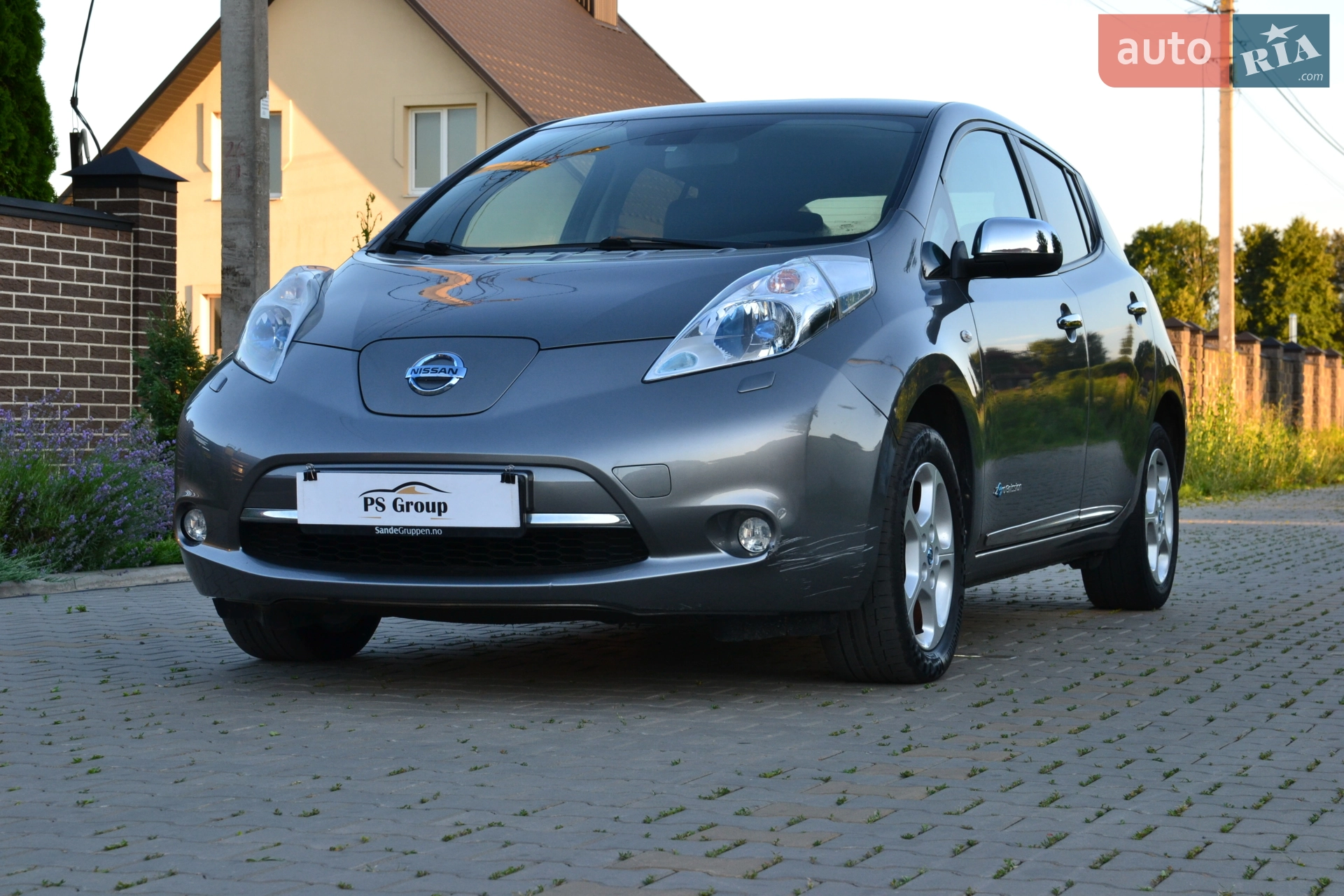 2014 Nissan Leaf - мініатюра 2