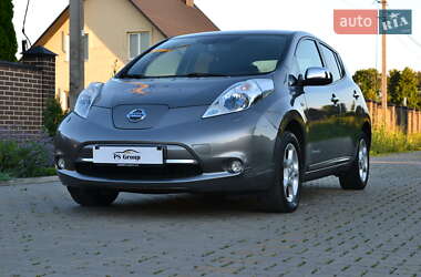 Хэтчбек Nissan Leaf 2014 в 