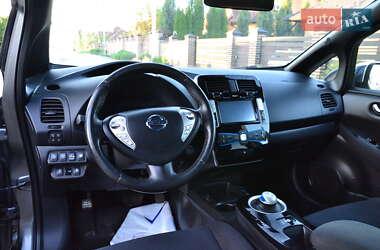Хэтчбек Nissan Leaf 2014 в 