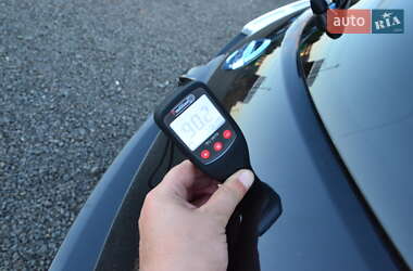 Хетчбек Nissan Leaf 2013 в 