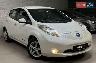 Хэтчбек Nissan Leaf 2013 в Владимире